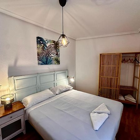 Atuaire Home Balcon Con Vistas A La Catedral De Burgo Екстериор снимка