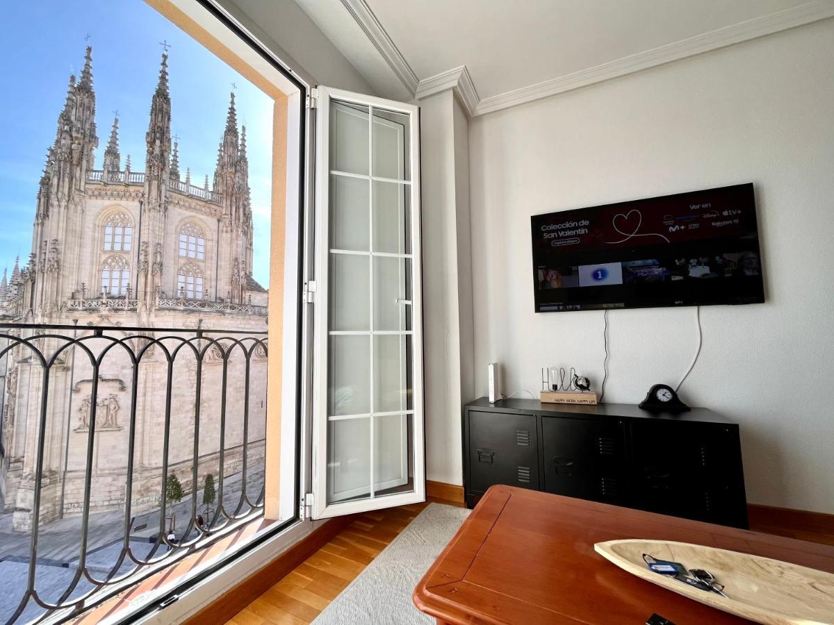 Atuaire Home Balcon Con Vistas A La Catedral De Burgo Екстериор снимка